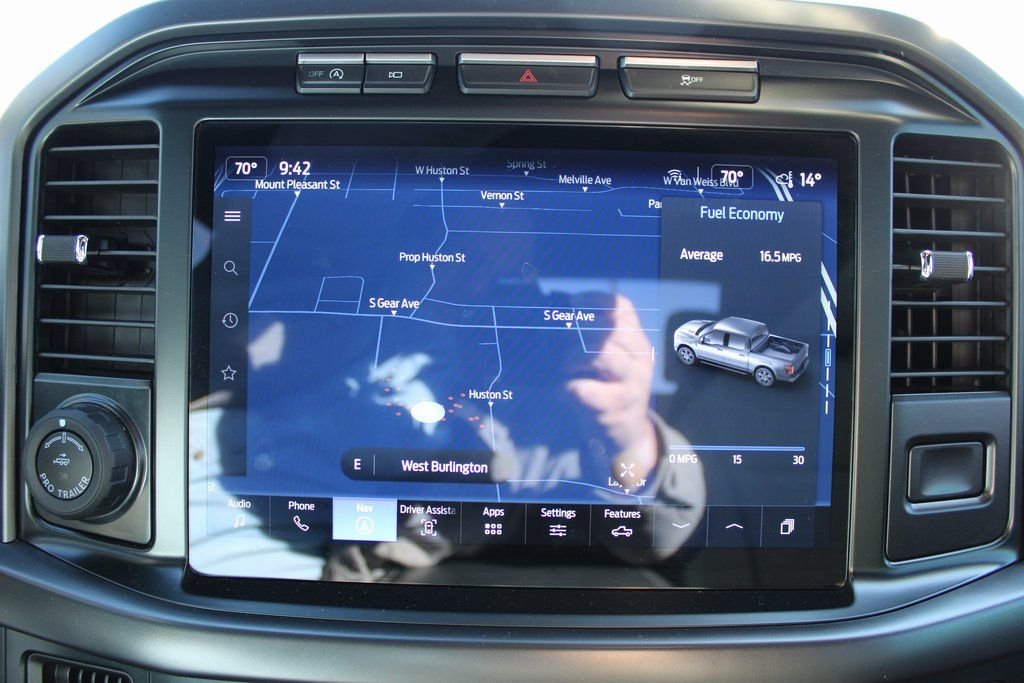 Used 2024  Ford XLT image 11