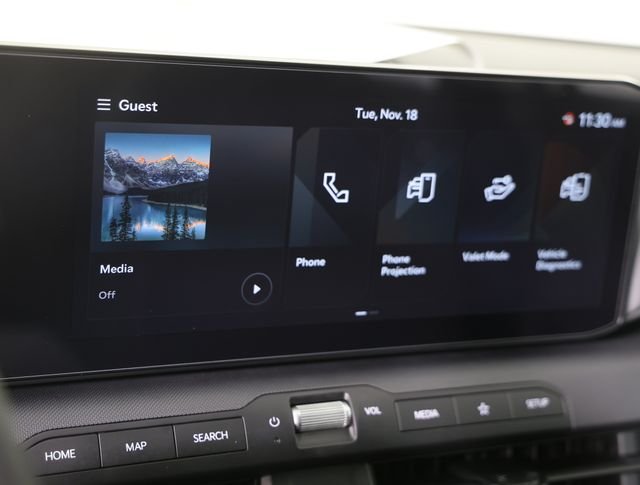 New 2025 Steel Gray Kia LXS image 15