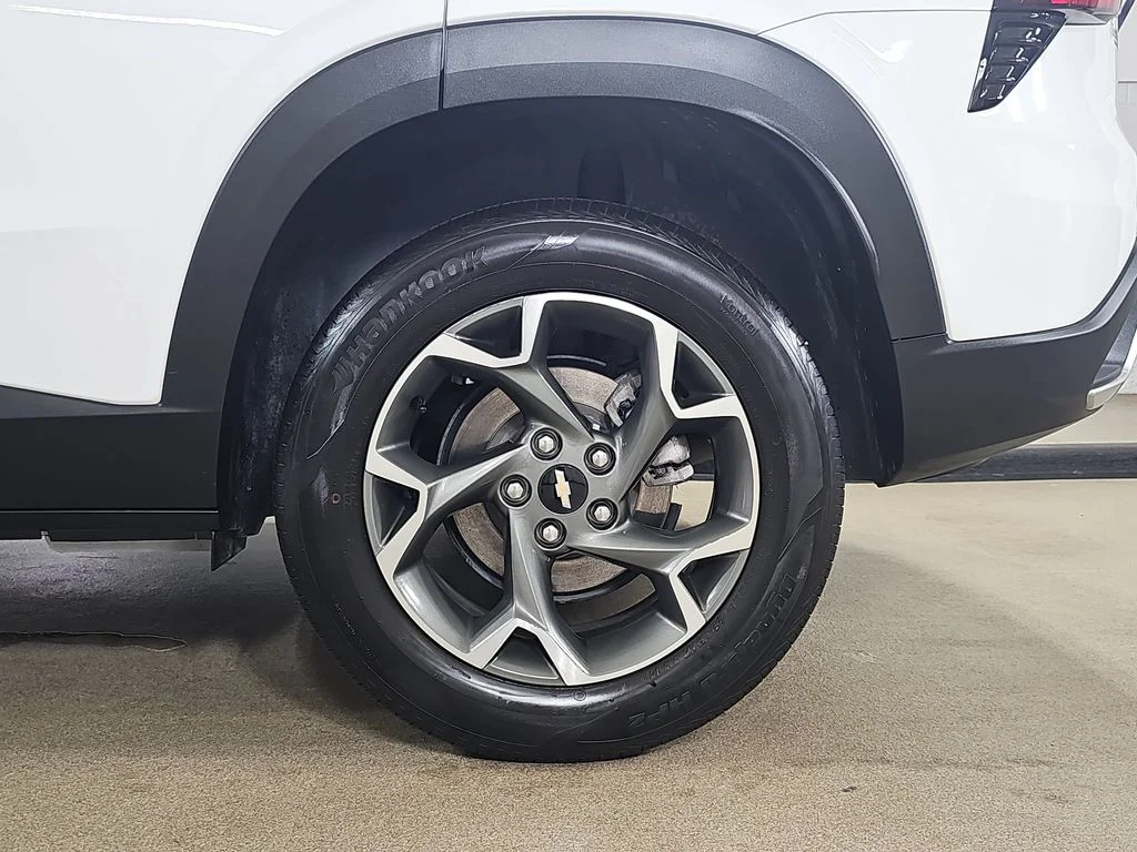 Certified Used 2025 White Chevrolet LT image 37