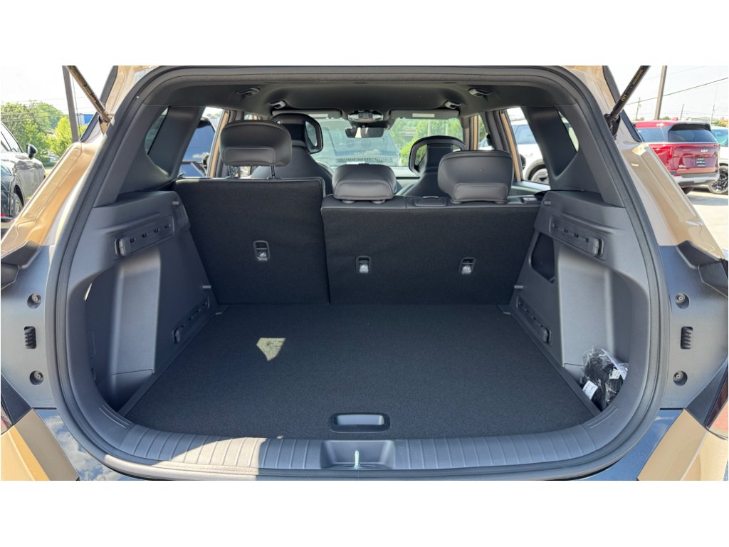 New 2027 Terrain Brown Kia X-Line S image 8