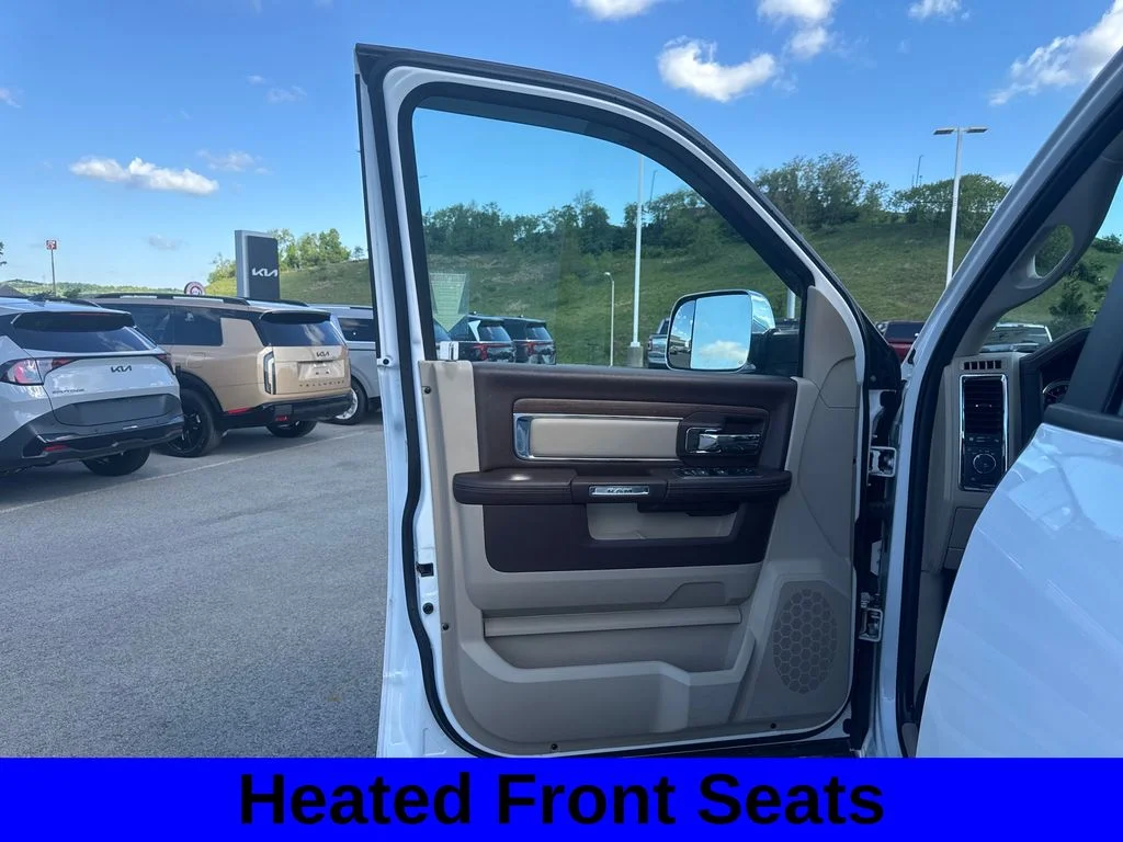 Used 2018 Bright White Clearcoat Ram Laramie image 26