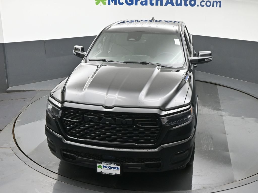 New 2026 Diamond Black Crystal Pearl-Coat Exterior Paint RAM Big Horn/Lone Star image 26