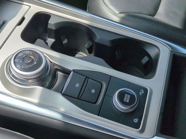 Used 2023 White Ford XLT image 25