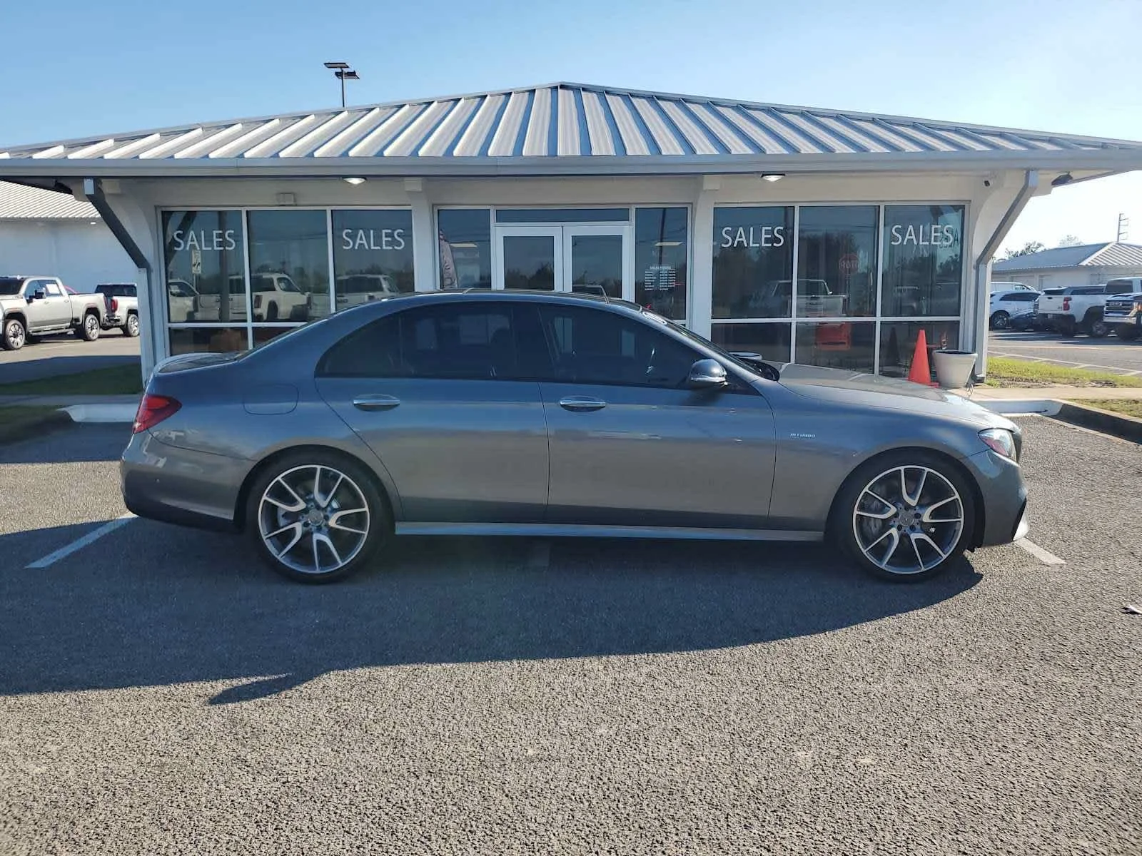 Used 2018 Selenite Gray M Mercedes-Benz AMG® E 43 image 8