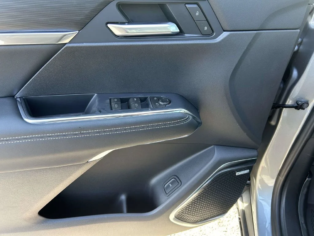 New 2027 Sterling Metallic GMC Elevation image 16