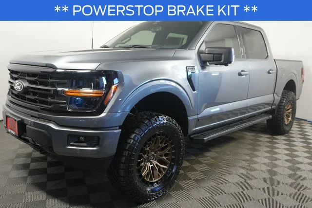 New 2026 Carbonized Gray Metallic Ford XLT image 7