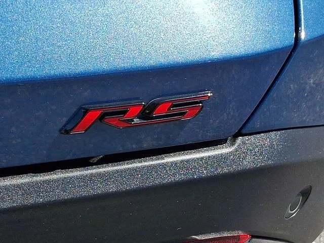 Used 2025 Blue Chevrolet RS image 31