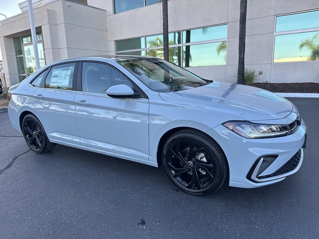 2027 Volkswagen Jetta SE