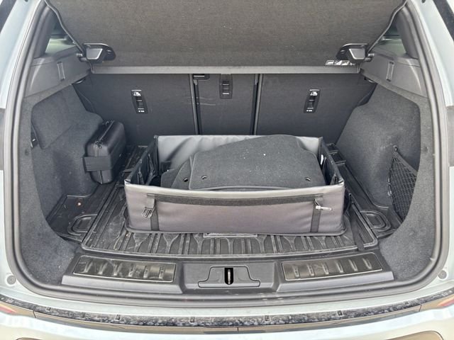 Certified Used 2026 Gray Land Rover Dynamic image 18