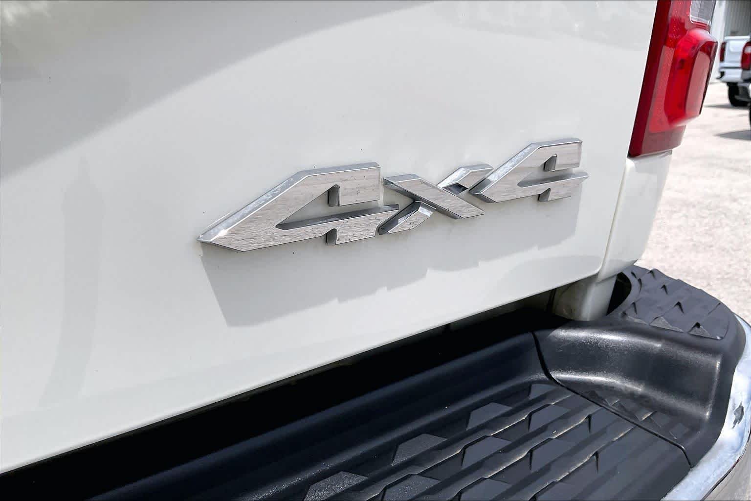 Used 2024 Pearl White Ram Laramie image 10