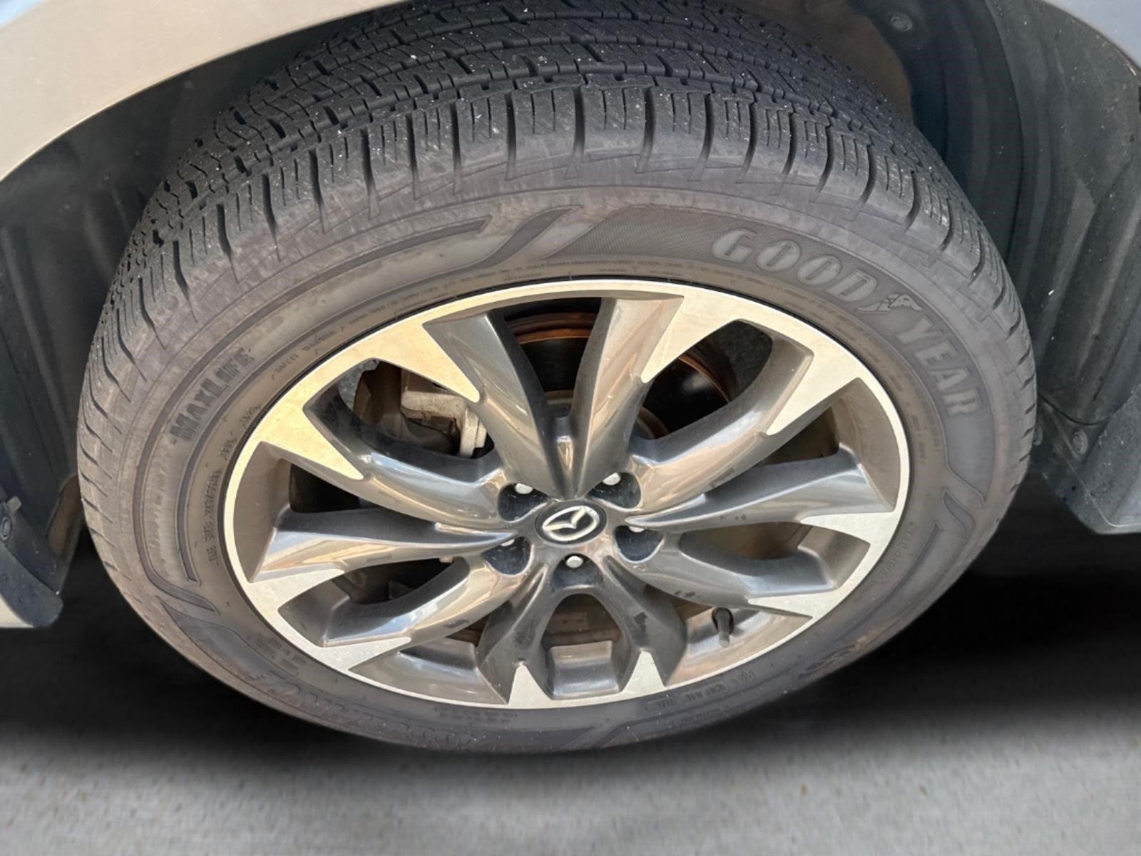 Used 2016 Jet Black Mica Mazda Grand Touring image 3