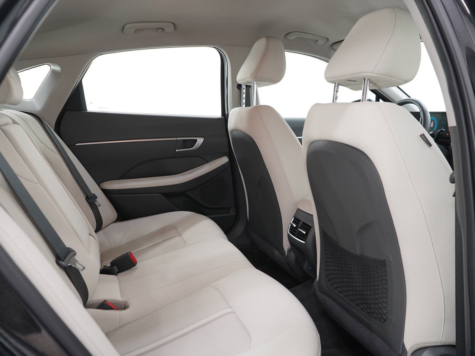 2025 Hyundai Sonata Hybrid SEL - Photo 12
