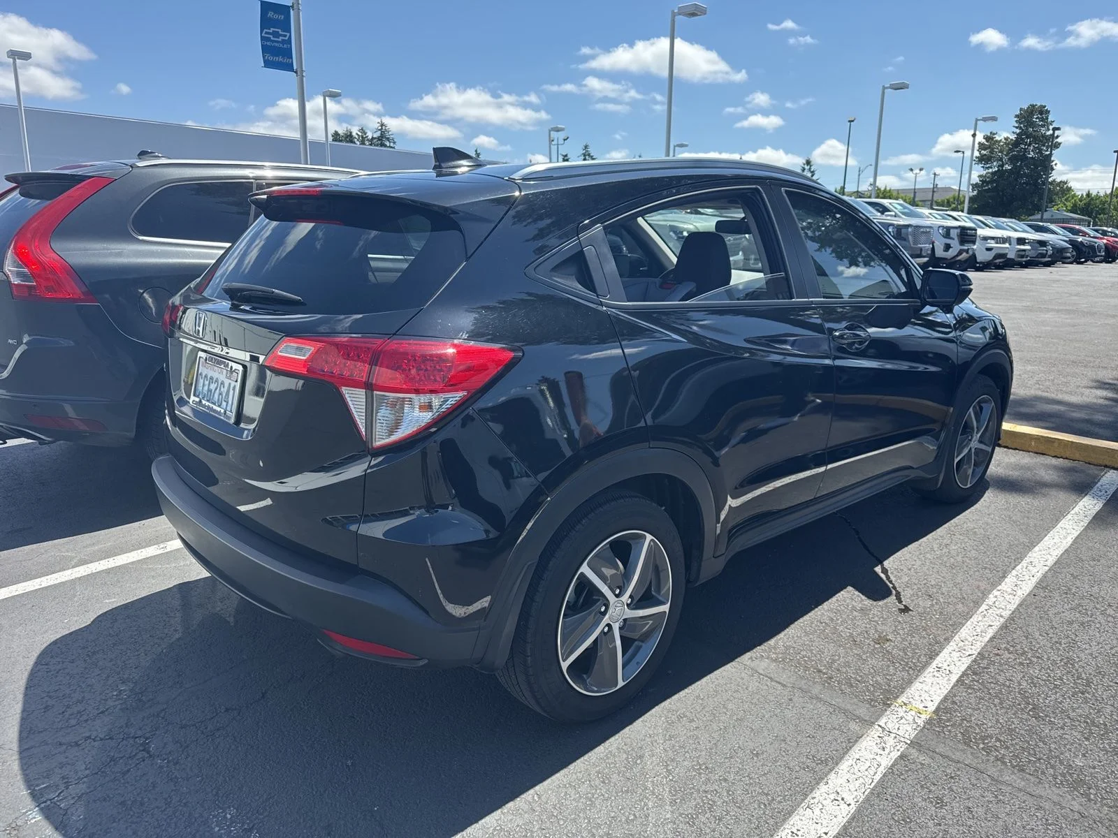 Used 2022 Black Honda EX image 4