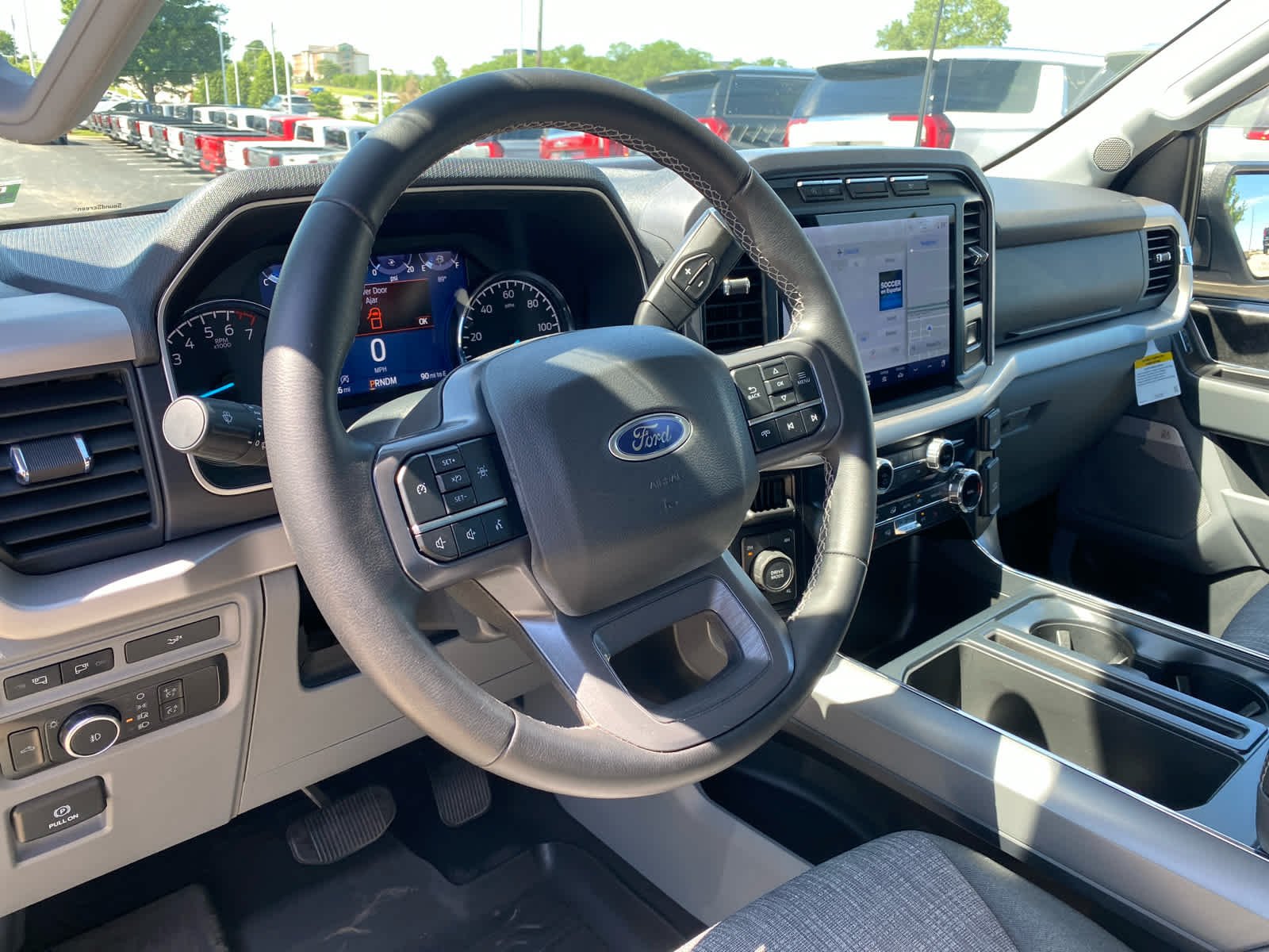Used 2023  Ford XL image 9