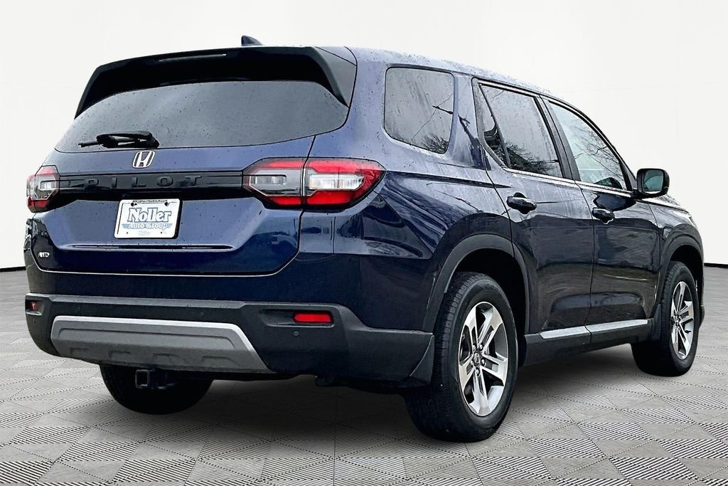 Used 2024 Honda Pilot EX-L with VIN 5FNYG1H41RB036161 for sale in Kansas City