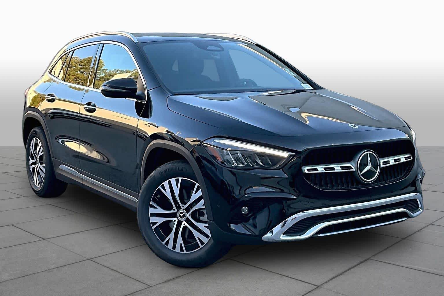 Used 2026 Night Black Mercedes-Benz GLA 250 image 3