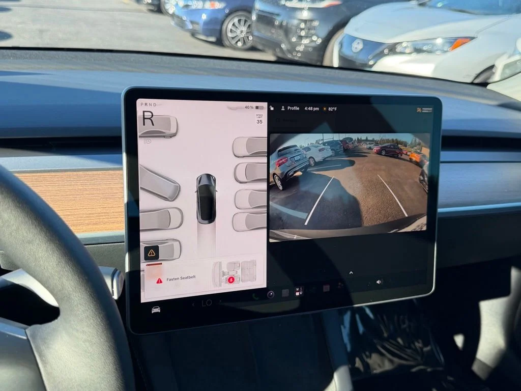 Used 2022 Midnight Silver Metallic Tesla Long Range image 23