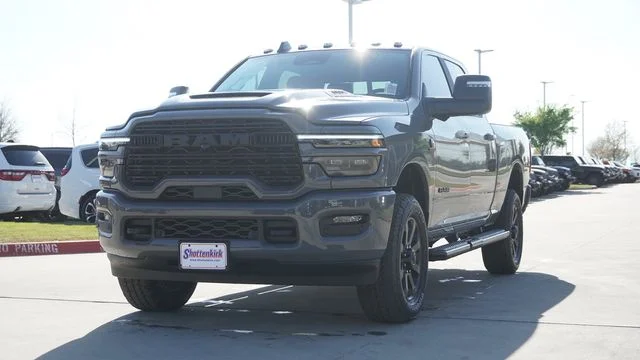 New 2026 Ceramic Gray Clear-Coat Exterior Paint RAM Laramie image 3