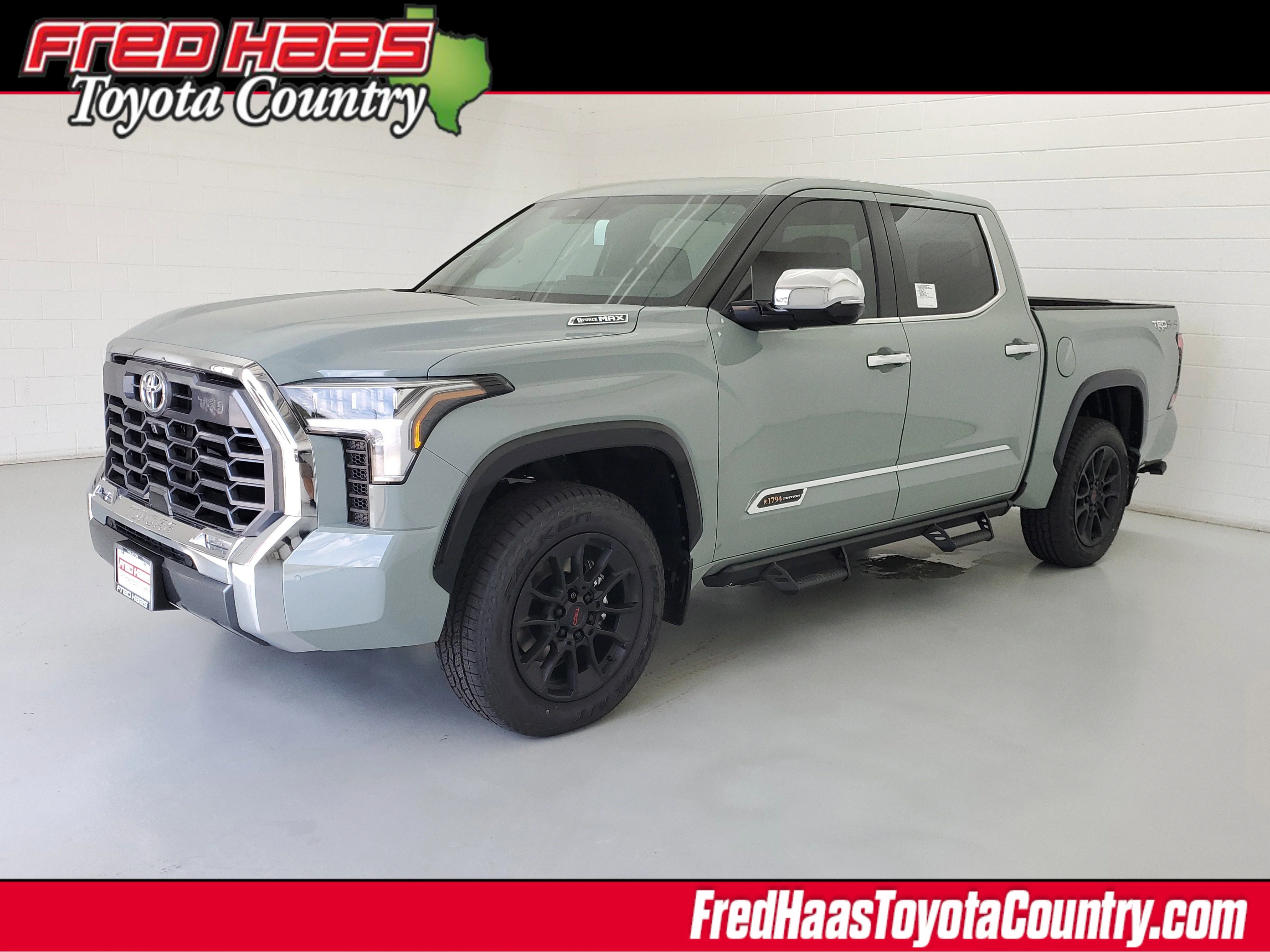 2026 Toyota Tundra 1794 Edition Hybrid 4WD CrewMax 5.5''s photo