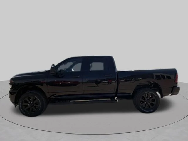 New 2026 Diamond Black Crystal Pearl-Coat Exterior Paint RAM Tradesman image 7