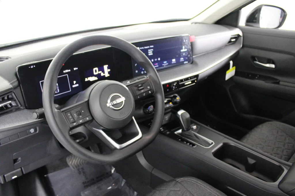 2026 Nissan KICKS SV - Photo 18