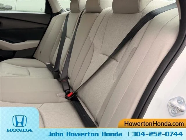 New 2026 White Honda SE image 10