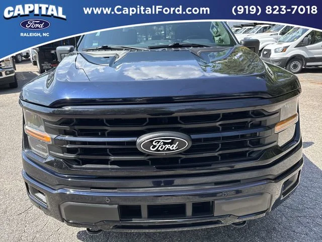 Used 2025 Blue Ford XLT image 10