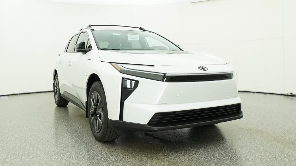 New 2026 Wind Chill Pearl Toyota XLE image 40