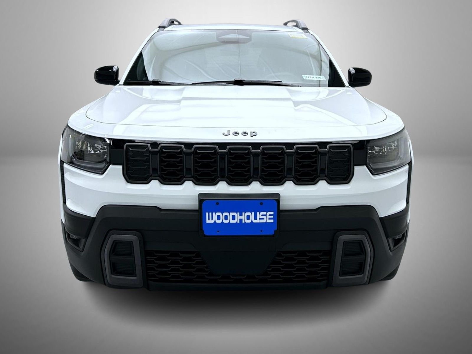 New 2026 Bright White Clear-Coat Exterior Paint Jeep Laredo image 2