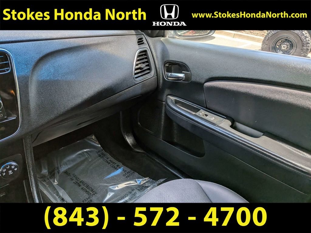 Used 2014 Red Chrysler LX image 19