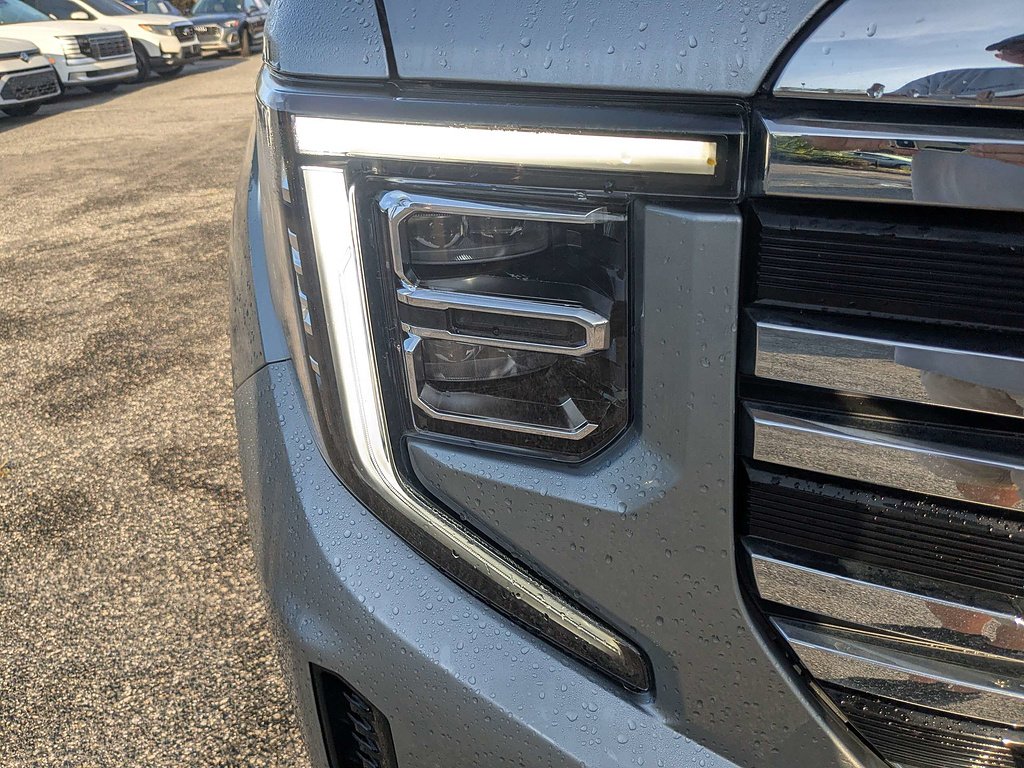 Used 2025 GRAY GMC SLT image 10