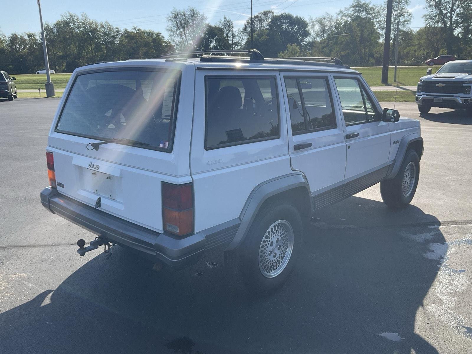 Used 1995  Jeep Country image 6