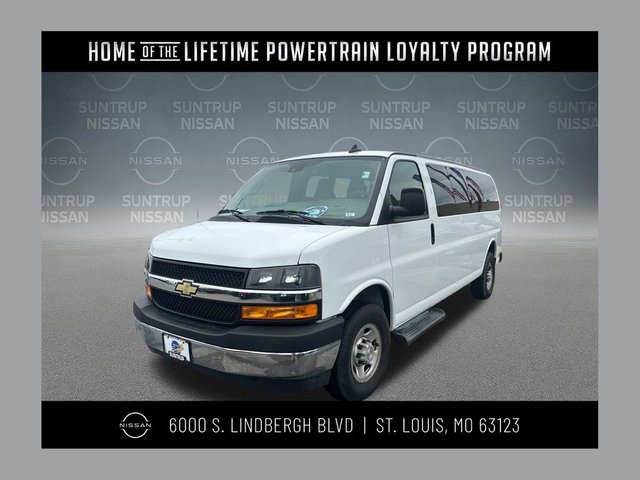 2023 Chevrolet Express 3500 LT