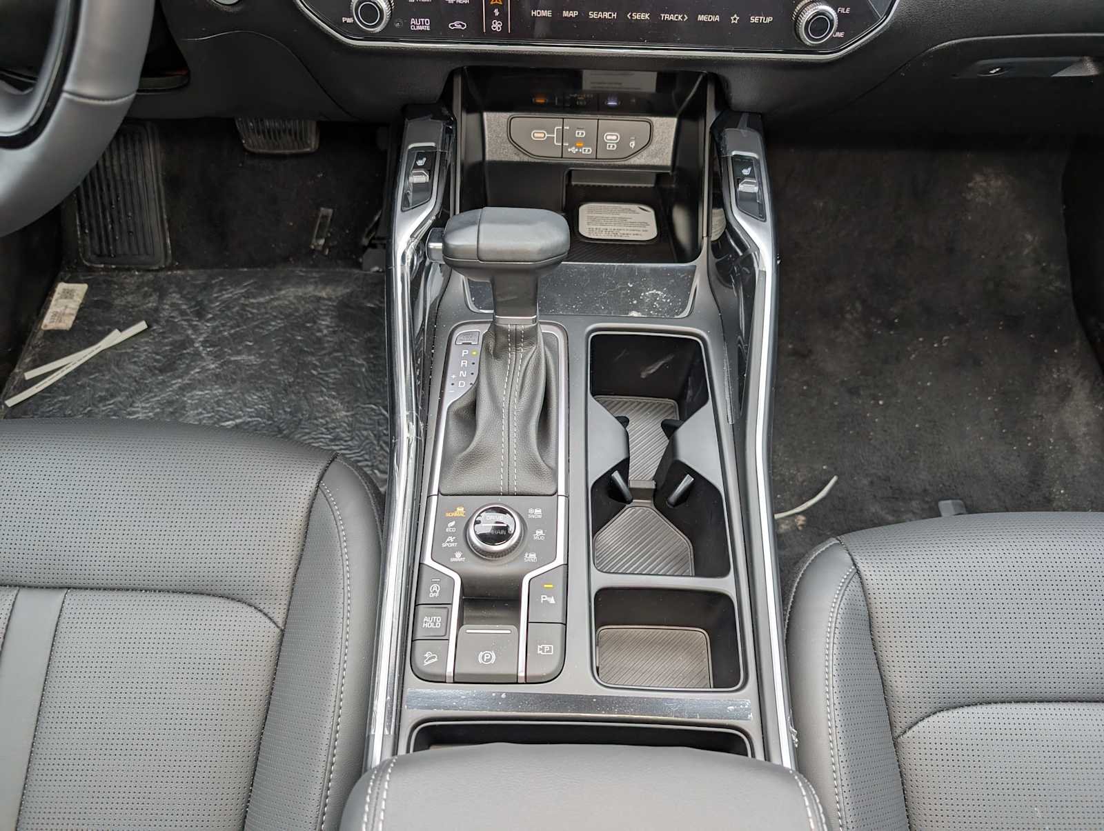 2026 Kia Sorento S - Photo 13
