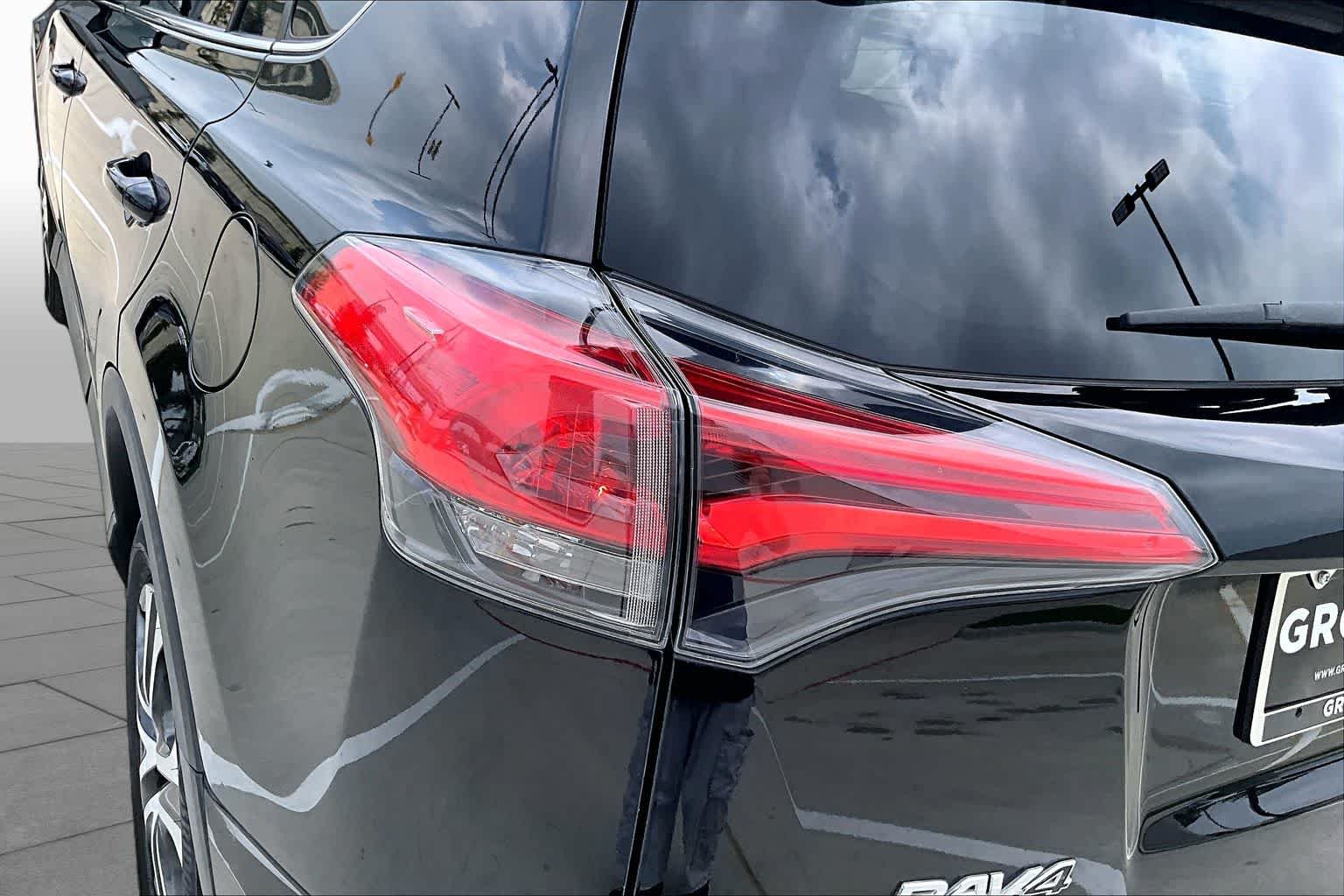Used 2018 Black Toyota LE image 28