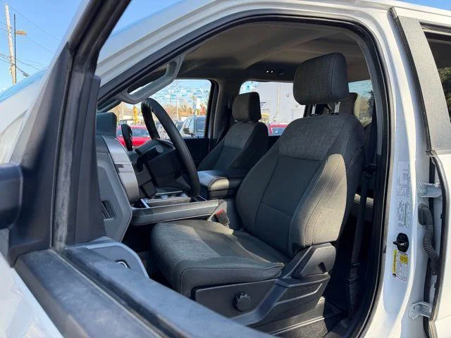 Used 2023 White Ford XLT image 22