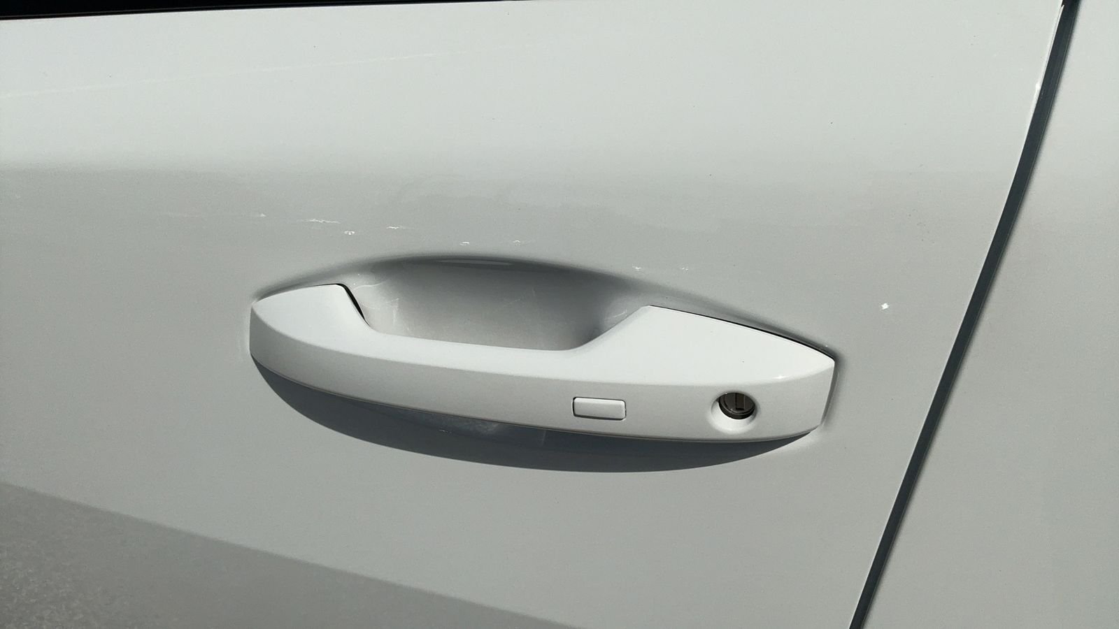 New 2027 White Nissan SV image 45