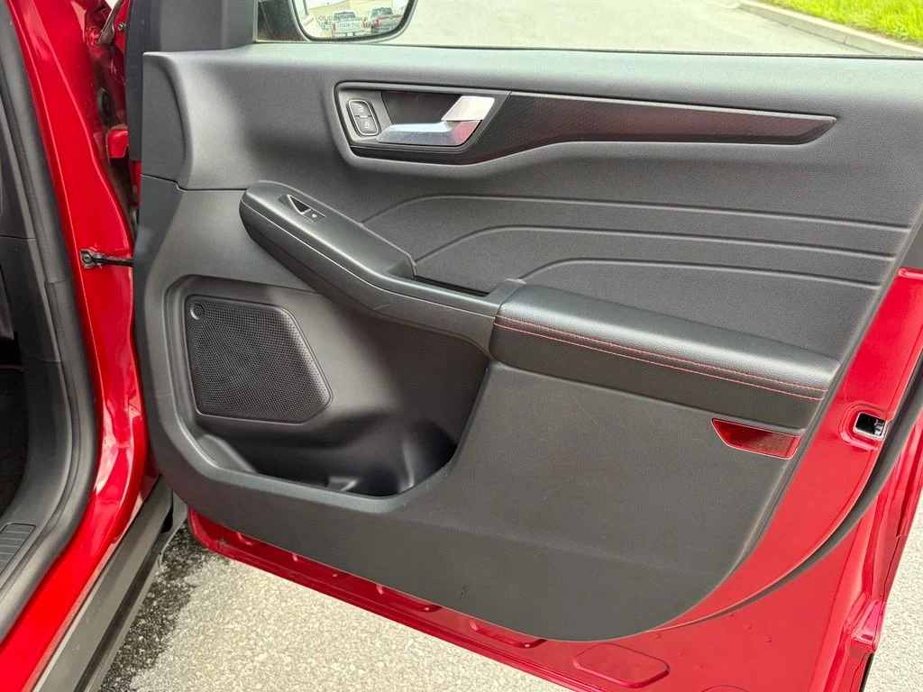 Certified Used 2022 Red Metallic Ford SEL image 17