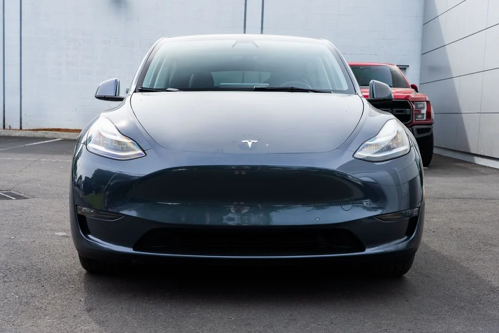 Used 2021 Tesla Model Y Long Range with VIN 5YJYGAEE8MF158828 for sale in Beaverton, OR