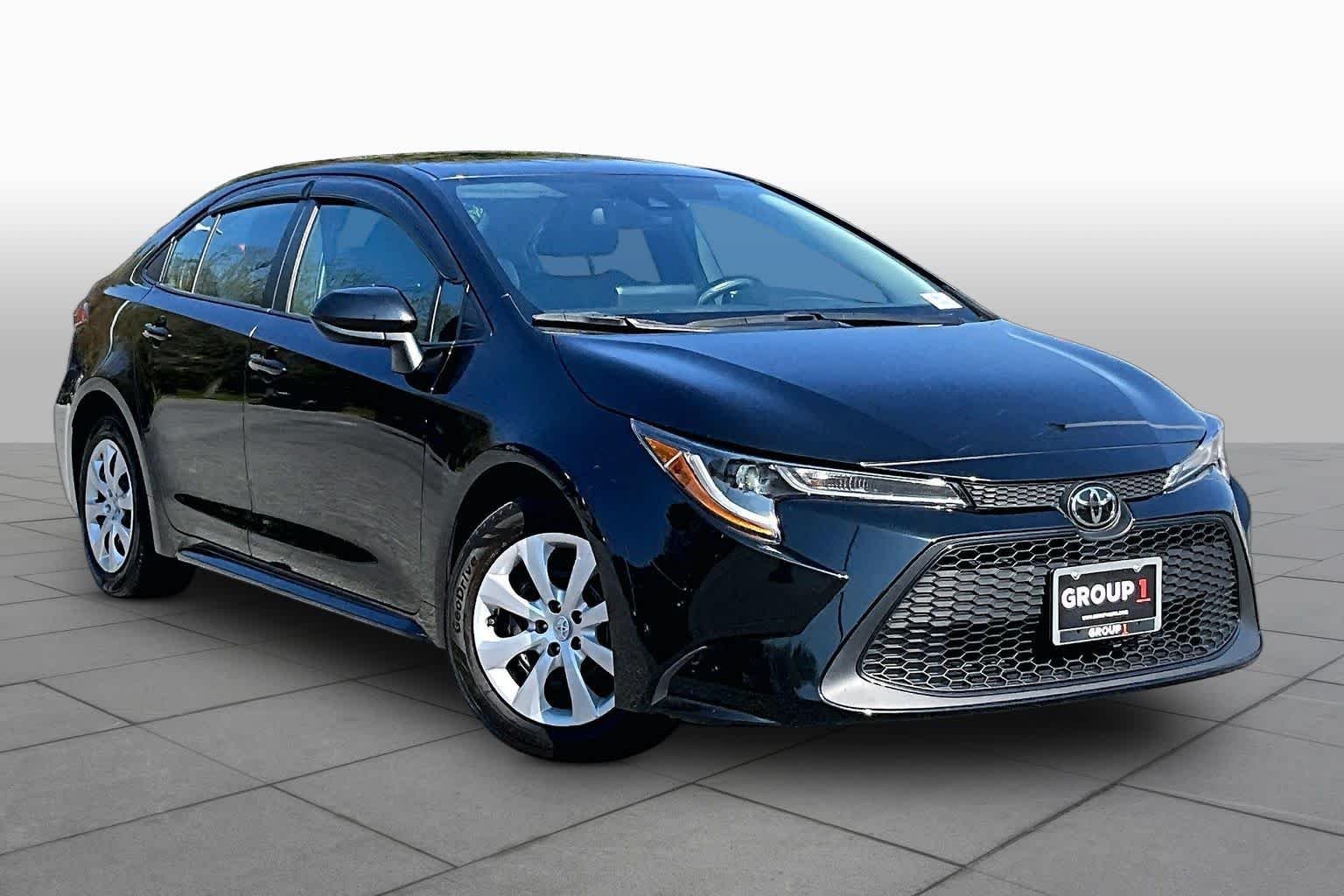 Used 2022 Black Sand Pearl Toyota LE image 3