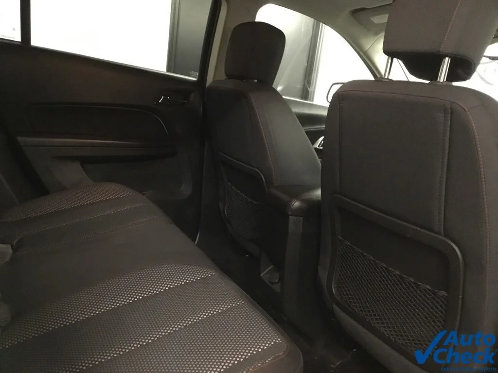 Used 2016 White Chevrolet LT image 33