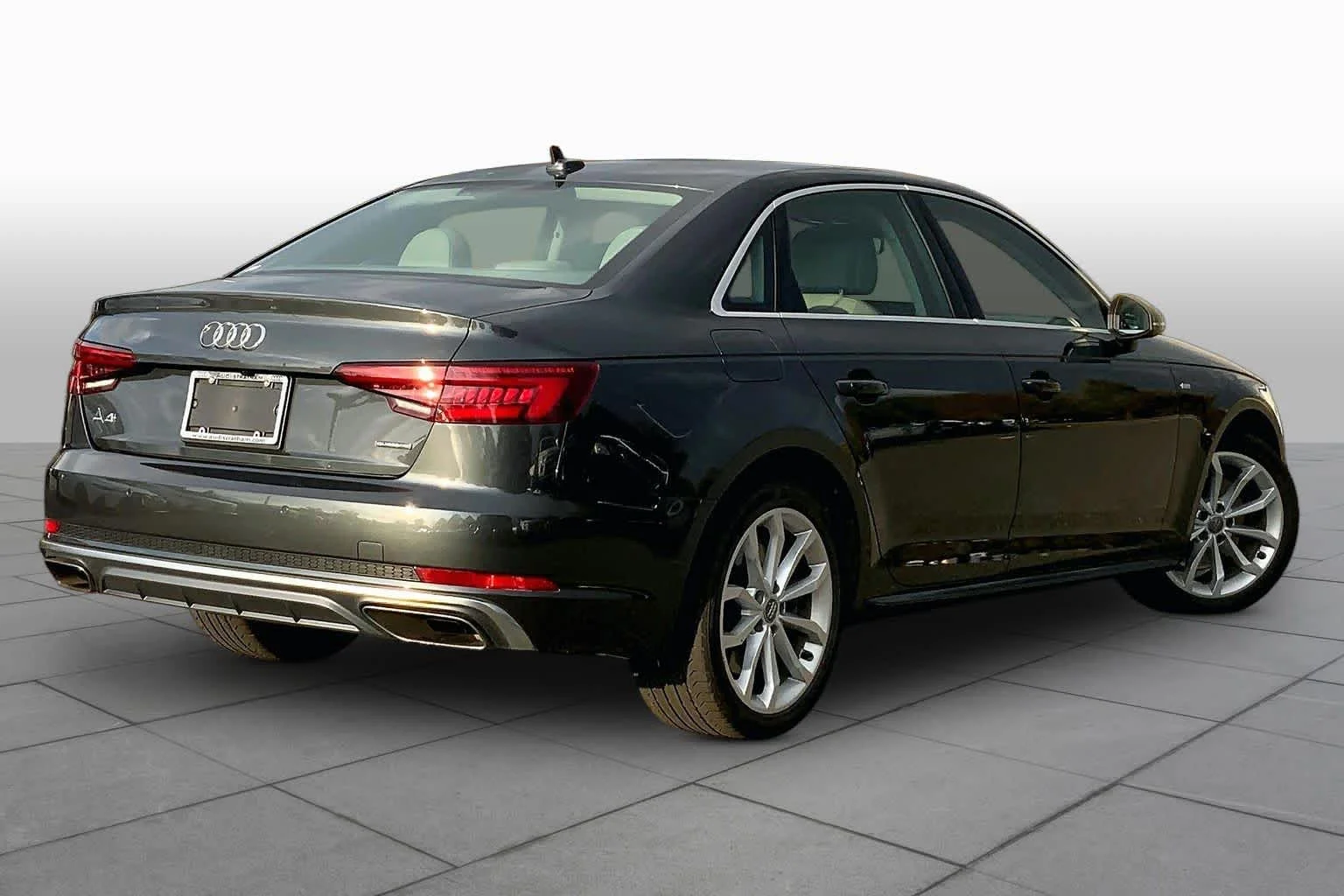 Used 2019 Manhattan Gray Metallic Audi Premium Plus image 13