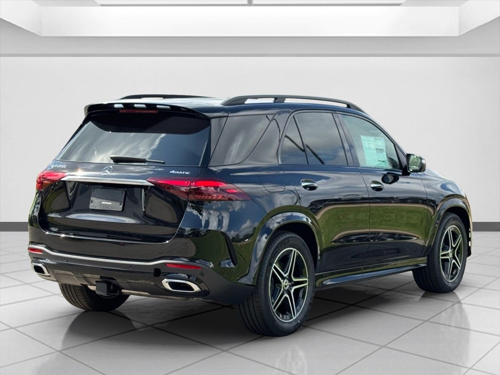 New 2026 Obsidian Black Metallic Mercedes-Benz GLE 350 image 3
