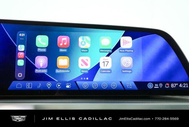 2027 Cadillac LYRIQ Luxury - Photo 16