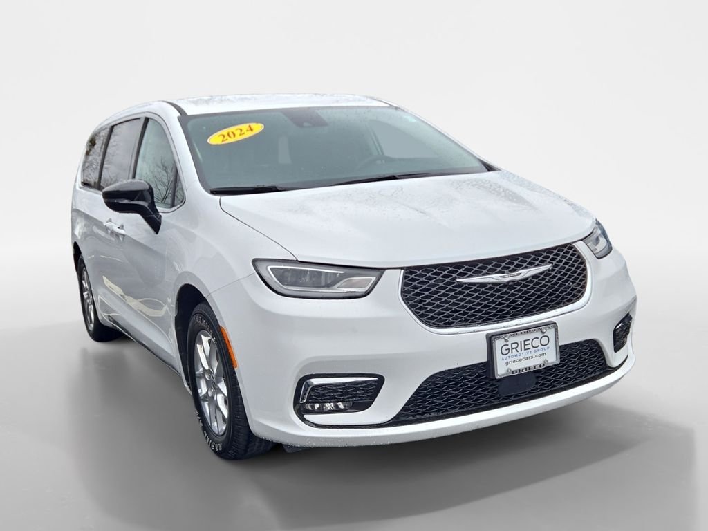 2024 Chrysler Pacifica