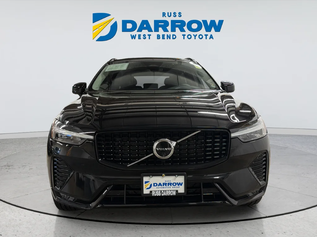 2024 Volvo XC60 Plus - Photo 8