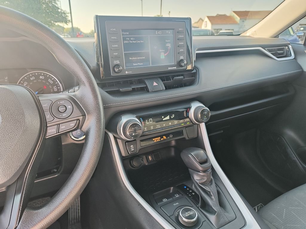 Used 2021 Silver Toyota XLE image 20
