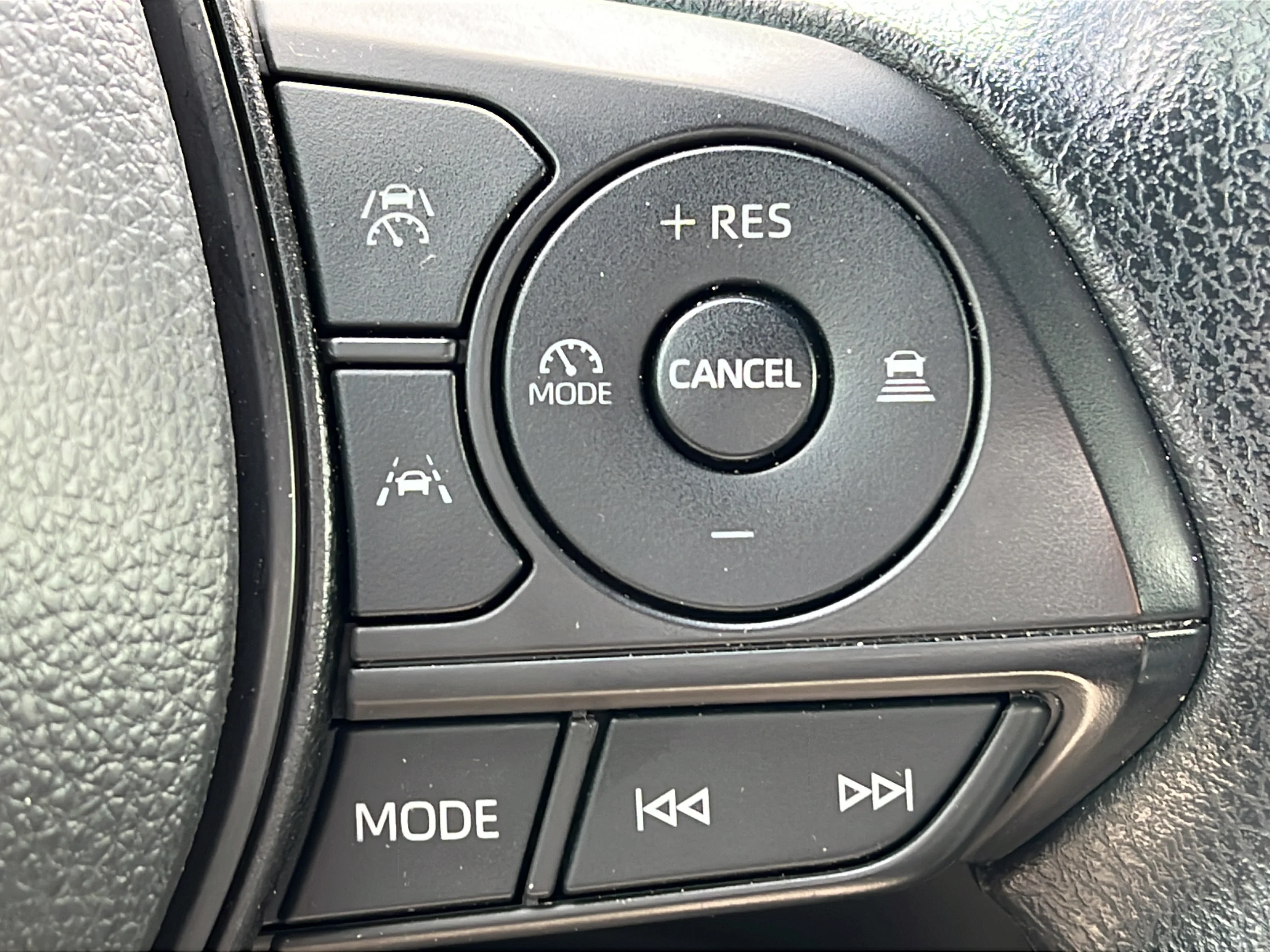Used 2024 Pearl Toyota Hybrid S image 20