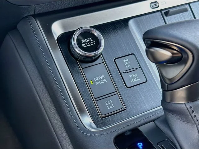 New 2026 Nebula Gray Pearl Lexus LUXURY PLUS image 32