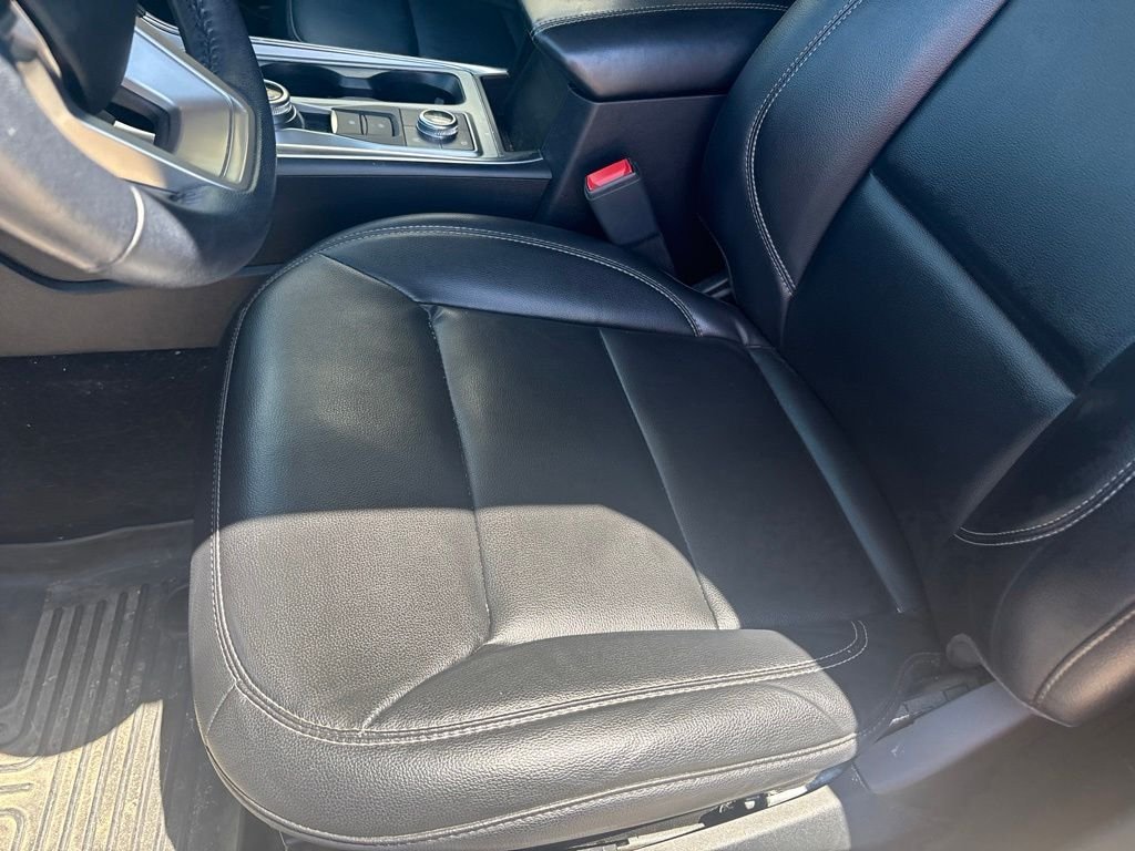 Used 2021 Gray Metallic Ford XLT image 12